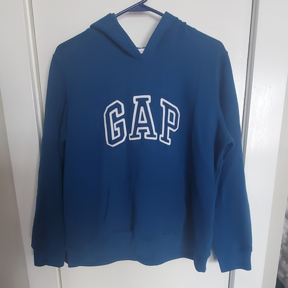 Gap Sweatshirt